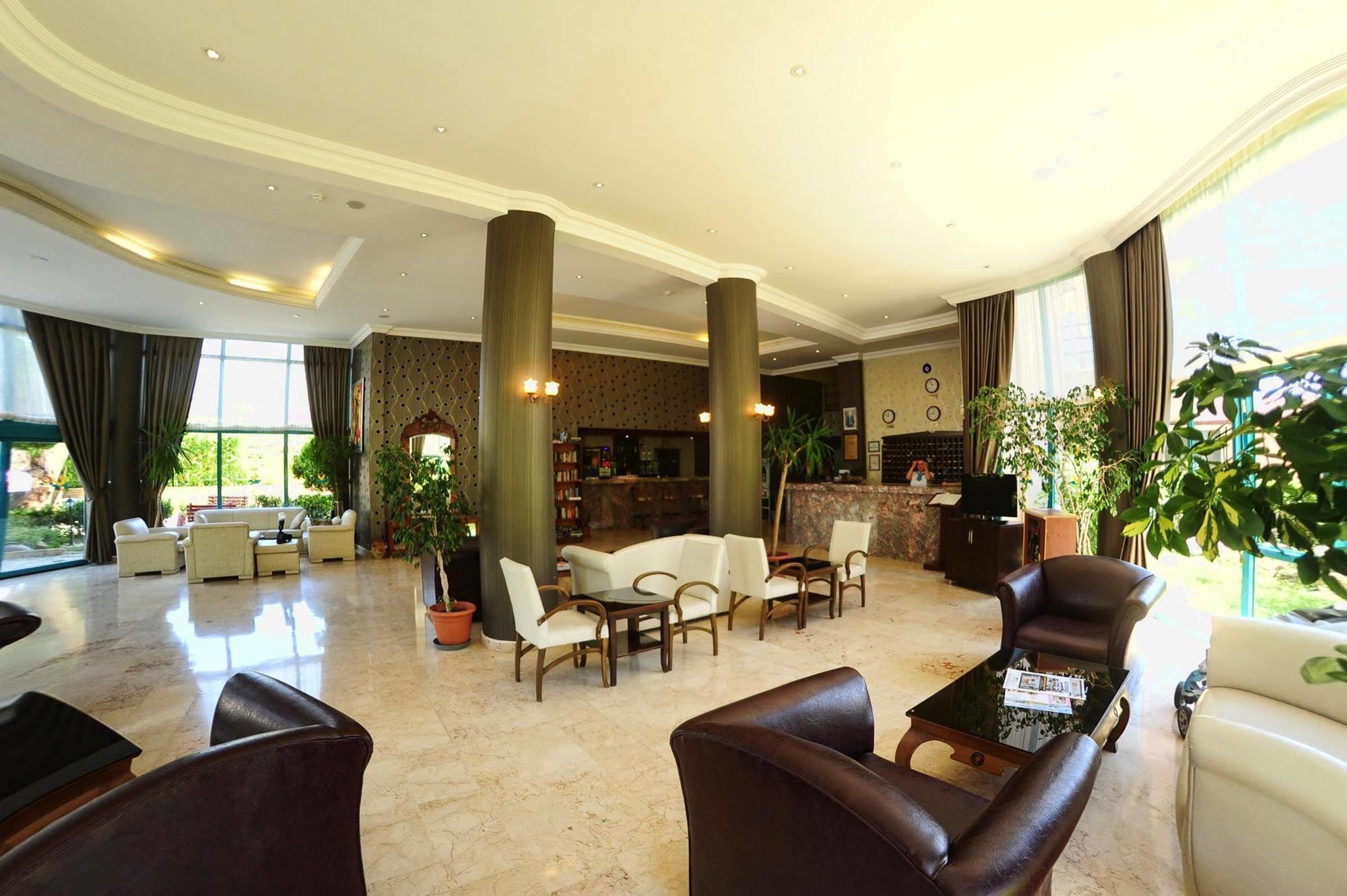 Grand Uysal Beach & Spa Hotel Alanya Extérieur photo